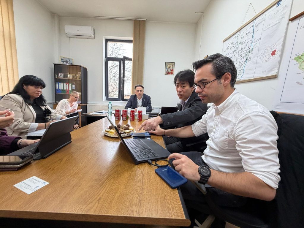 Experți din Japonia, cu ochii pe podurile din Buzău. Ce i-a adus adus pe specialiștii niponi în județ
