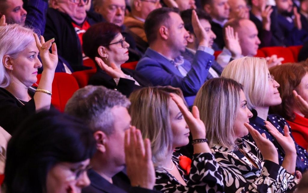 Toma a plecat, se strâng cioburile! La Municipiu, PSD nu mai joacă totul pe mâna unui singur om! Interimat cu conducere colectivă