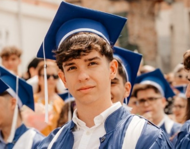 După media maximă la bacalaureat, urmează Olanda. David Alecu, absolvent de mate-info la Hasdeu: „Nu am fost un elev de 10 pe linie”